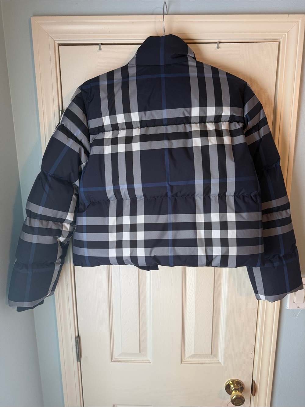 Burberry Navy Black and White Check Puffer Jacket - Picture 4 of 4